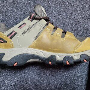 KEEN Women's Work Boot - Size 8.5